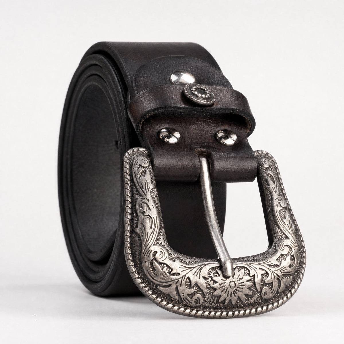 Driftwood Tooled Full-Grain Leather Belt in Black