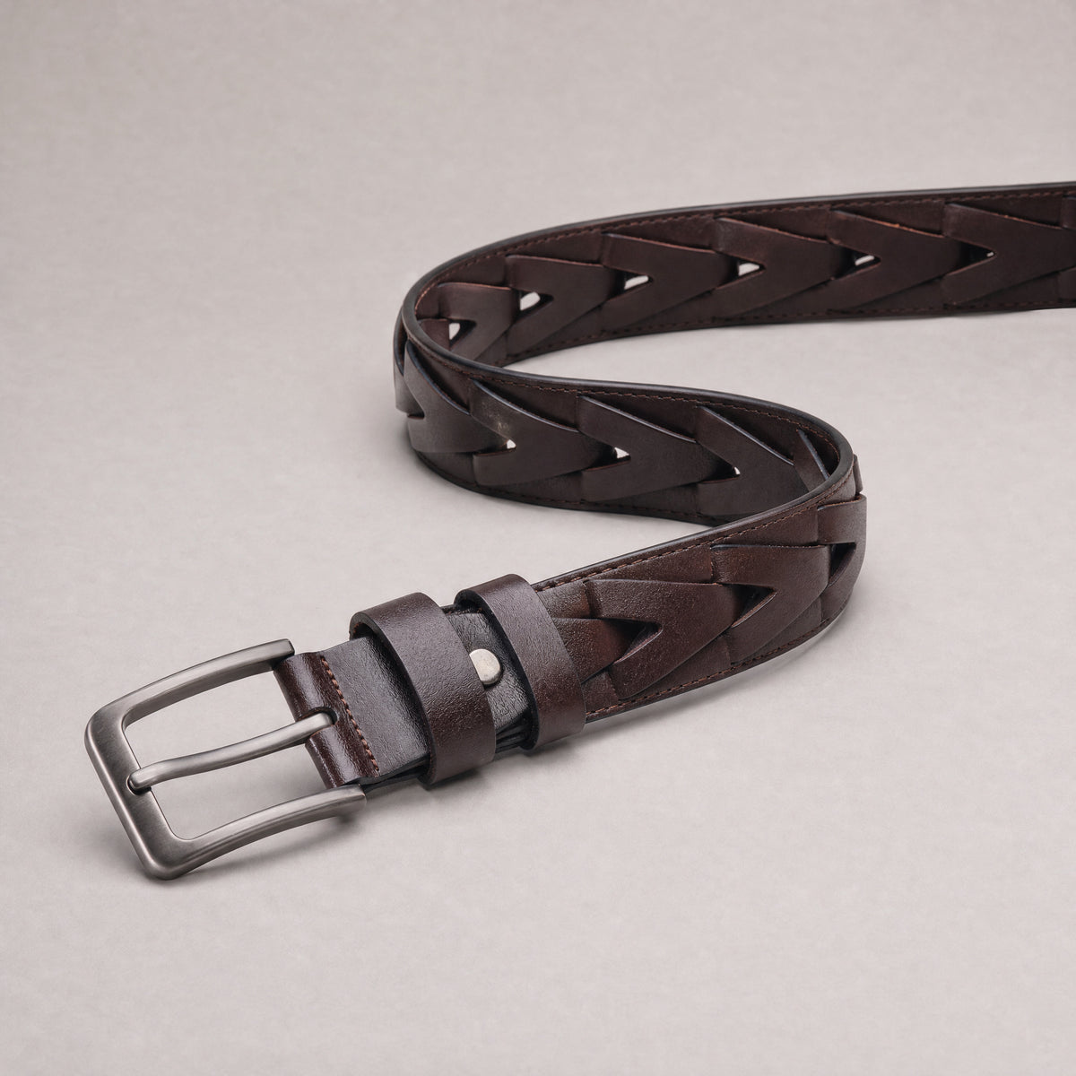 Gillespie Woven Full-Grain Leather Belt in Brown Gunmetal
