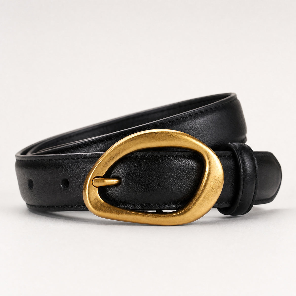 Scurry Full-Grain Leather Belt in Black