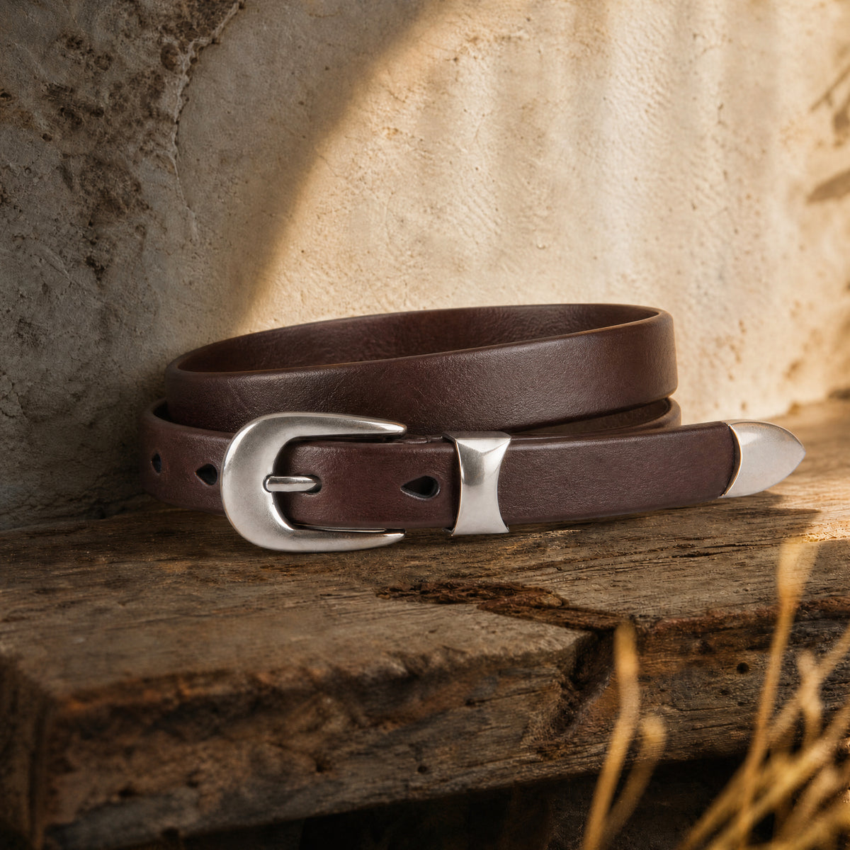 Shackelford Slim Full-Grain Leather Belt in Brown