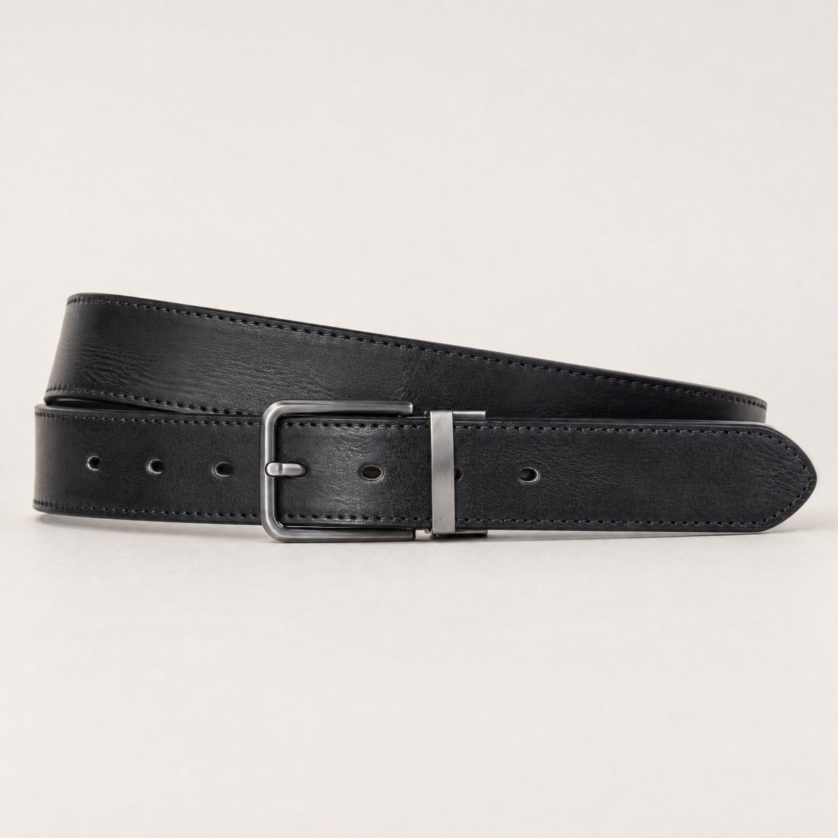 Winnsboro Full-Grain Leather Belt in Black